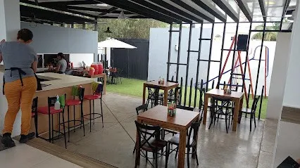 Foto de portada del establecimiento Los Sauces